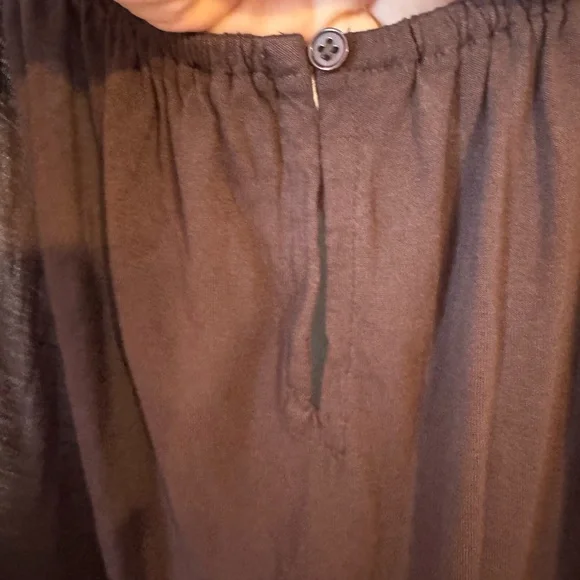 LOFT Women's Elegant Chocolate Brown Sleeveless Blouse LARGE      #X - Picture 5 of 7